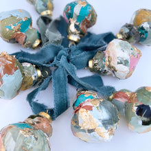 Load image into Gallery viewer, Palette Baubles